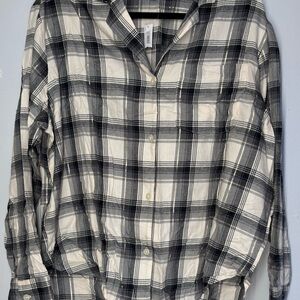 GAP women's relaxed fit flannel shirt